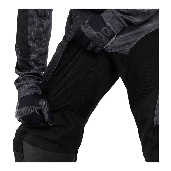 Leatt 2026 3.5 Ride Kit - Stealth Black / Grey